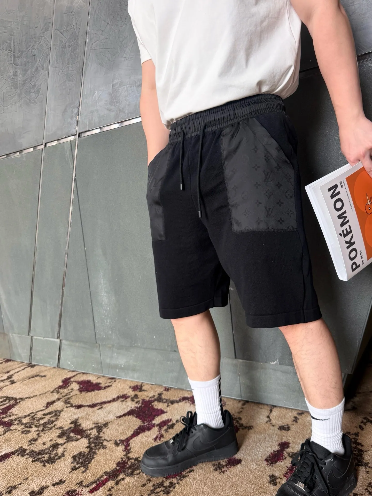 Louis Vuitton/Louis Vuitton presbyopic nylon patch pocket knitted shorts
